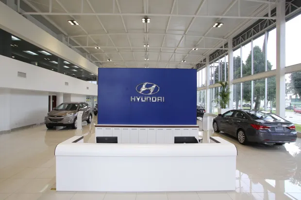 Mobiliario de Agencia Hyundai Reforma